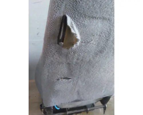 INTERNATIONAL 4300 SEAT, FRONT