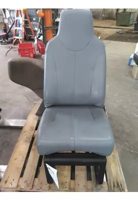 INTERNATIONAL 4300 SEAT, FRONT