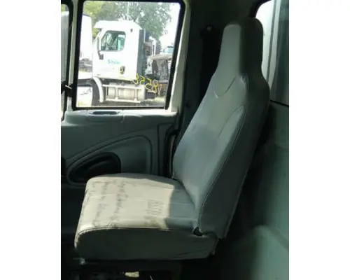 INTERNATIONAL 4300 SEAT, FRONT