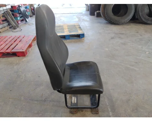 INTERNATIONAL 4300 SEAT, FRONT