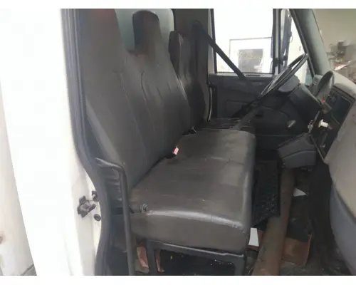 INTERNATIONAL 4300 SEAT, FRONT