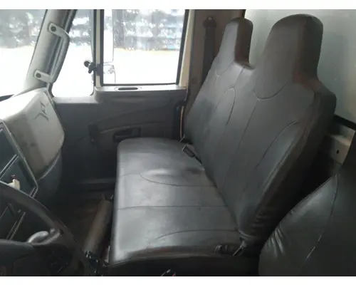 INTERNATIONAL 4300 SEAT, FRONT