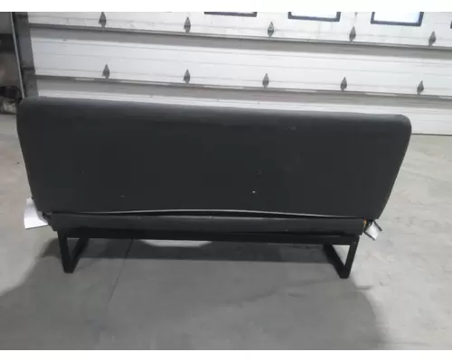 INTERNATIONAL 4300 SEAT, FRONT