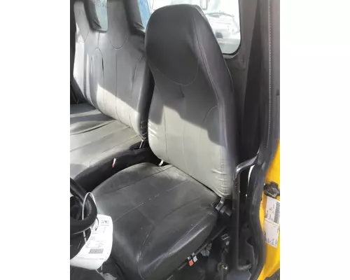 INTERNATIONAL 4300 SEAT, FRONT