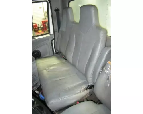 INTERNATIONAL 4300 SEAT, FRONT