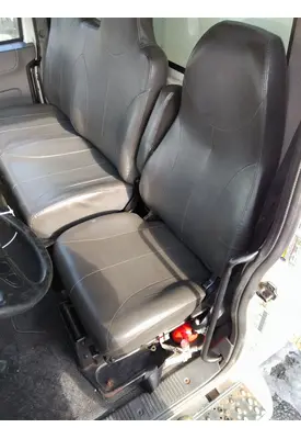 INTERNATIONAL 4300 SEAT, FRONT