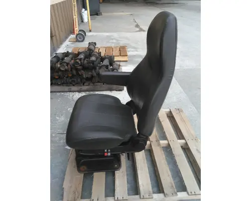 INTERNATIONAL 4300 SEAT, FRONT