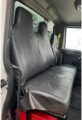 INTERNATIONAL 4300 SEAT, FRONT