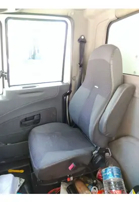 INTERNATIONAL 4300 SEAT, FRONT