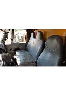 INTERNATIONAL 4300 SEAT, FRONT