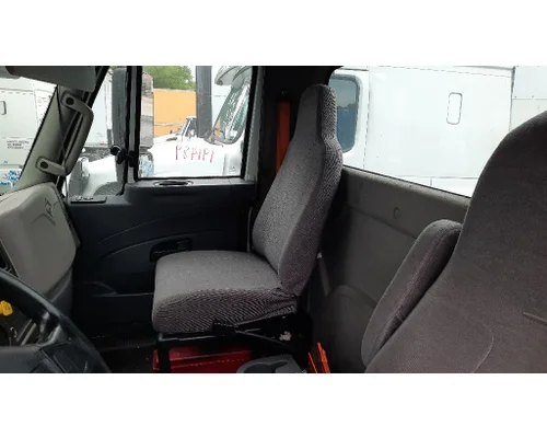 INTERNATIONAL 4300 SEAT, FRONT