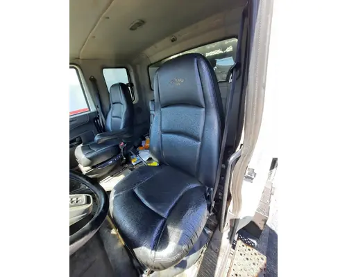 INTERNATIONAL 4300 SEAT, FRONT