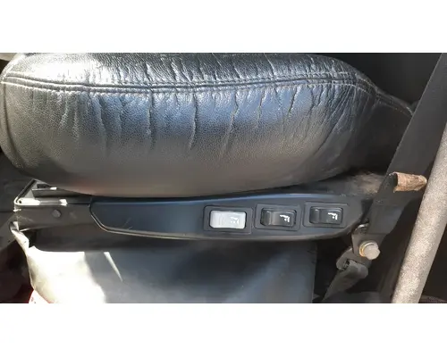 INTERNATIONAL 4300 SEAT, FRONT