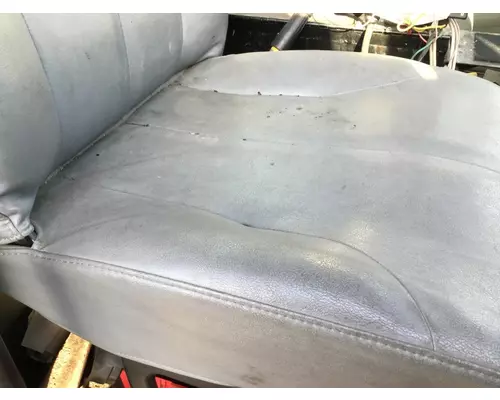 INTERNATIONAL 4300 SEAT, FRONT