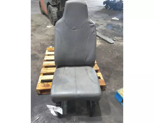 INTERNATIONAL 4300 SEAT, FRONT