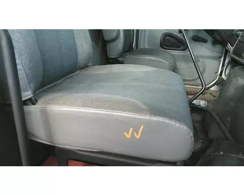 INTERNATIONAL 4300 SEAT, FRONT