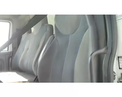 INTERNATIONAL 4300 SEAT, FRONT