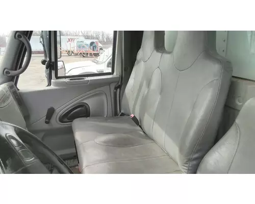 INTERNATIONAL 4300 SEAT, FRONT