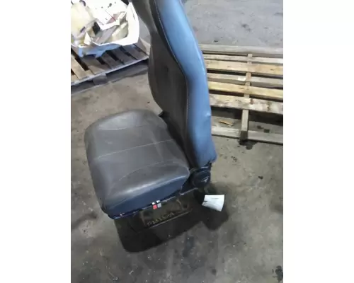 INTERNATIONAL 4300 SEAT, FRONT