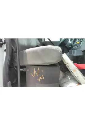 INTERNATIONAL 4300 SEAT, FRONT