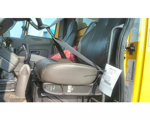 INTERNATIONAL 4300 SEAT, FRONT