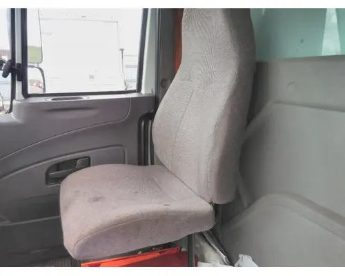 INTERNATIONAL 4300 SEAT, FRONT