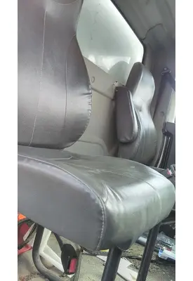 INTERNATIONAL 4300 SEAT, FRONT