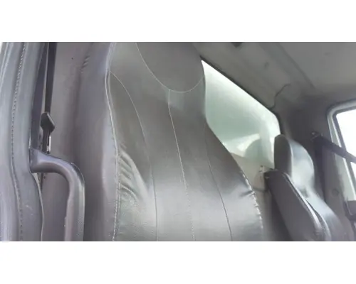 INTERNATIONAL 4300 SEAT, FRONT