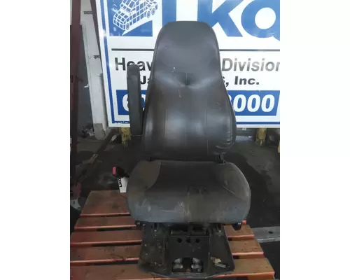 INTERNATIONAL 4300 SEAT, FRONT
