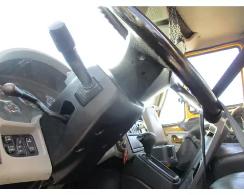 INTERNATIONAL 4300 STEERING COLUMN