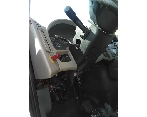INTERNATIONAL 4300 STEERING COLUMN
