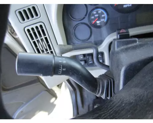 INTERNATIONAL 4300 STEERING COLUMN