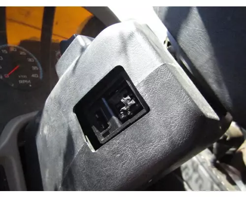 INTERNATIONAL 4300 STEERING COLUMN