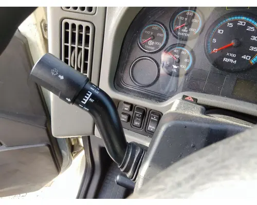 INTERNATIONAL 4300 STEERING COLUMN