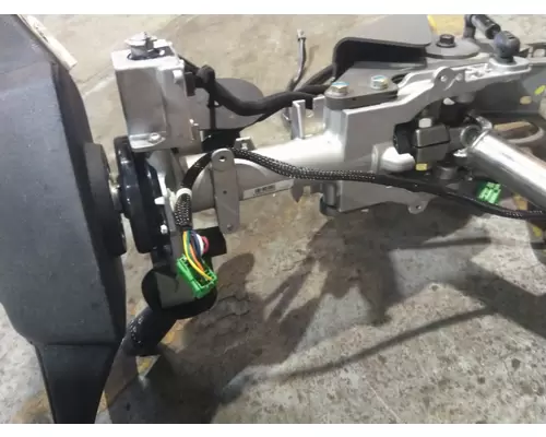 INTERNATIONAL 4300 STEERING COLUMN