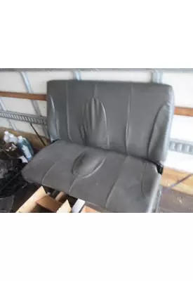 INTERNATIONAL 4300 Seat, Front