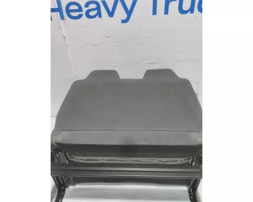 INTERNATIONAL 4300 Seat, Front