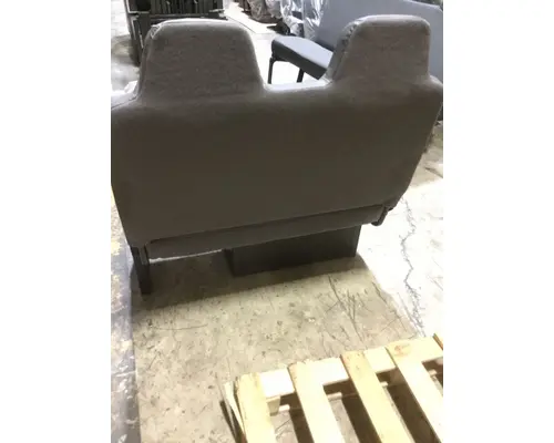 INTERNATIONAL 4300 Seat, Front