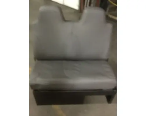 INTERNATIONAL 4300 Seat, Front
