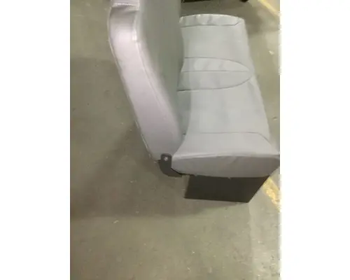 INTERNATIONAL 4300 Seat, Front