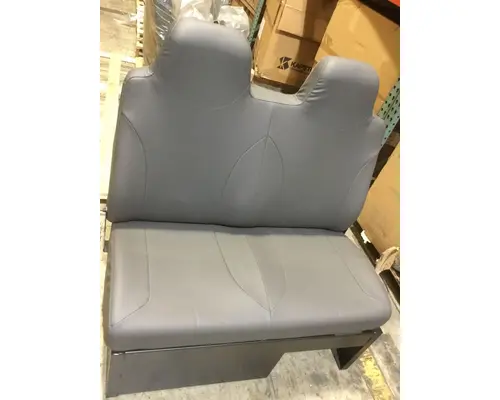 INTERNATIONAL 4300 Seat, Front