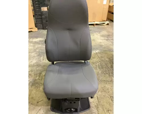 INTERNATIONAL 4300 Seat, Front