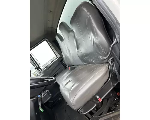 INTERNATIONAL 4300 Seat, Front