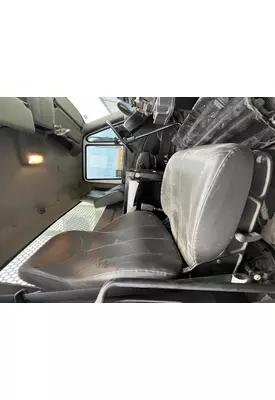 INTERNATIONAL 4300 Seat, Front