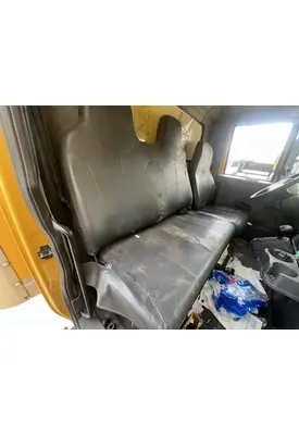 INTERNATIONAL 4300 Seat, Front
