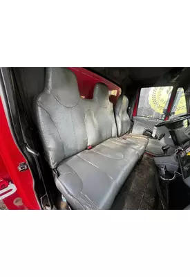 INTERNATIONAL 4300 Seat, Front