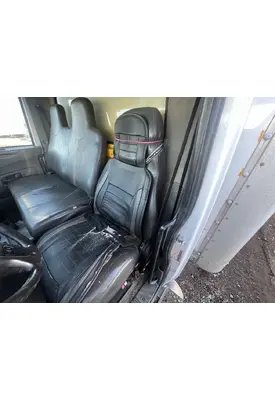 INTERNATIONAL 4300 Seat, Front