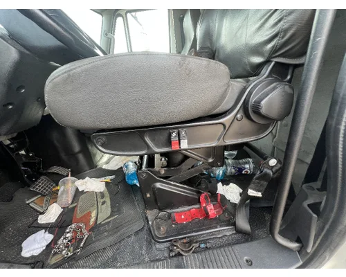 INTERNATIONAL 4300 Seat, Front