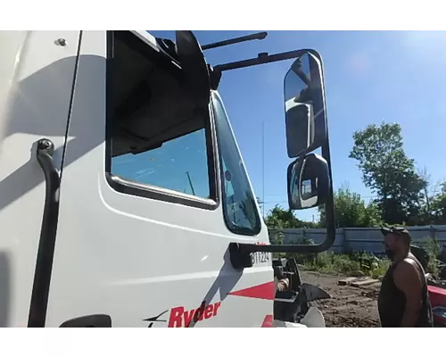 INTERNATIONAL 4300 Side View Mirror