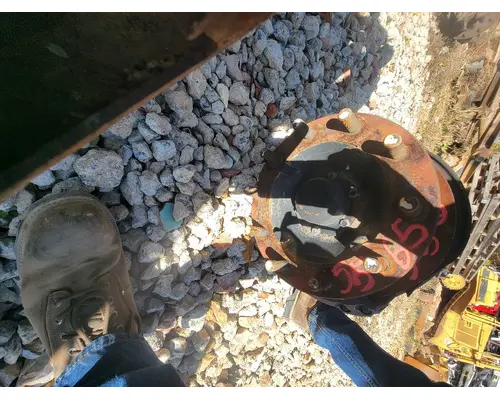 INTERNATIONAL 4300 Spindle  Knuckle, Front